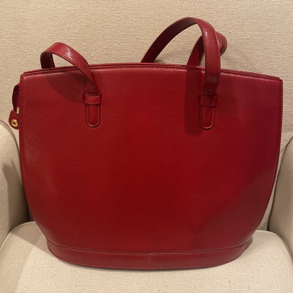 MiMi DiCarlo Leather Red Tote - Picture 6 of 9